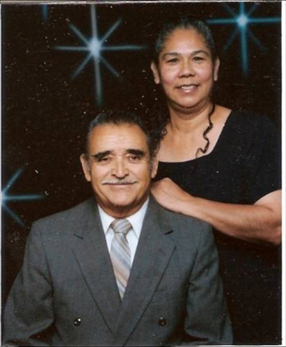 Archivo:Pastor Fidel Gomez y esposa..jpg