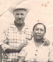 Archivo:Hno Baldomero Tobias y esposa Atanacia Briones..png
