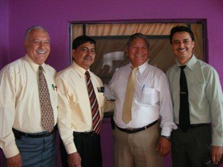 Obispos del Distrito de Obregón, en histórica reunión en Quetchehueca en Mayo del 2010
