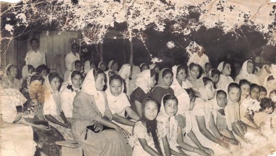 La congregación de la 1ª de IAFCJ Rio Bravo, Tam., pastoreada por el Hno. Epigmenio Sanchez Ibarra 1960