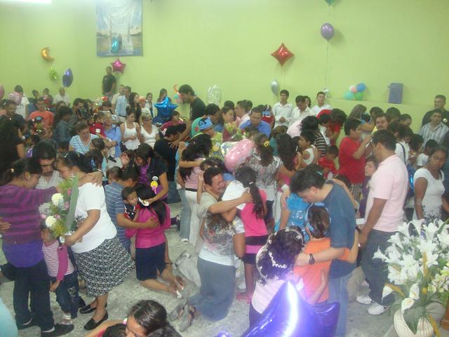 Archivo:8va Gdl Encuentro.Niños.4.JPG