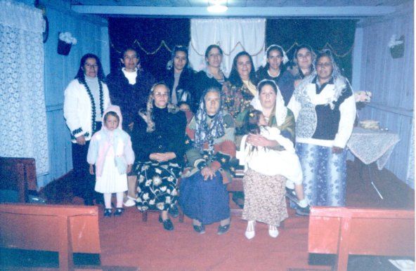 Archivo:Matutino de bautizmo y sanidades 25-03-2000.jpg