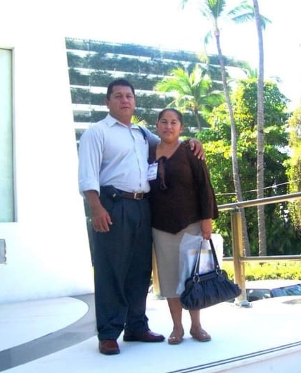 Pastor Martin Salvador Zamora y su esposa, la Hermana Judit Zepeda Guadían