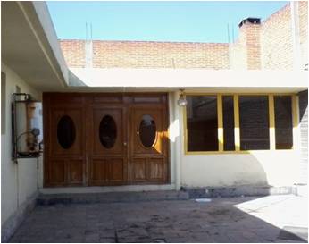 Archivo:Casa rentada para actividades cultuales, calle Pico de Orizaba No. 50, Col. Lindavista, San Martín T. Pué. (2009).jpg
