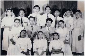 Archivo:Pastor Manuel V. y coro juvenil.jpg