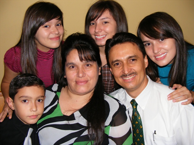 Familia Solano De La Cruz