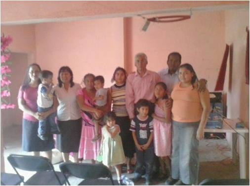 Archivo:Congregación IAFCJ de Acatlán de Osorio, Puebla-2013.jpg