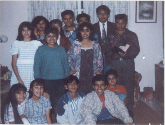 Archivo:Algunos jovenes de la IAFCJ de la ciudad de Puebla.Png