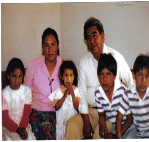 Archivo:3 Jesus Gaytan y Familia.jpg