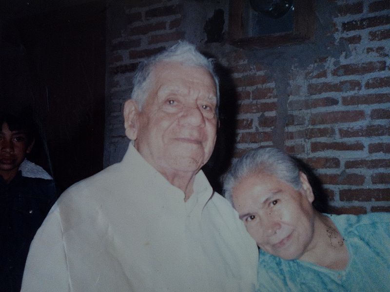 Archivo:Hno. Ruperto Macías y su Esposa hna. Gregoria Coronado Orozco.jpg