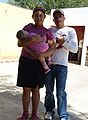 Hna. Laura jimenez y su esposo Francisco con su hija Yuleivis.jpg