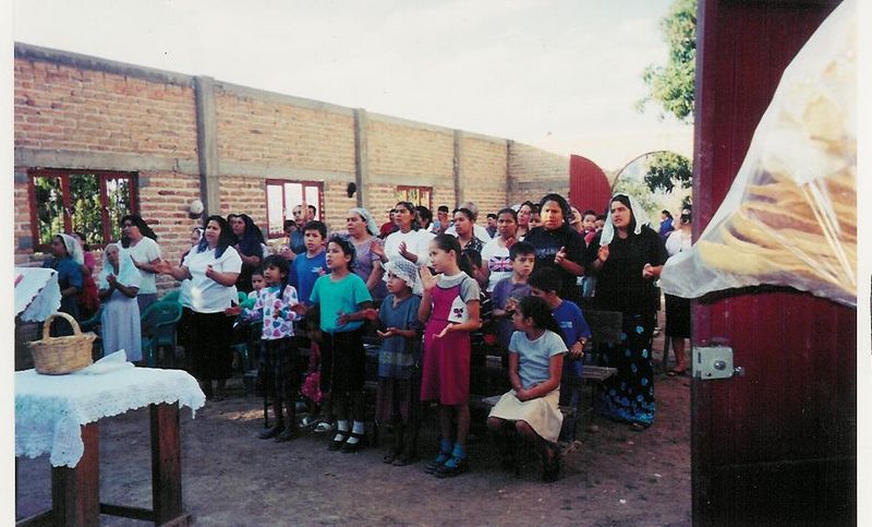 Archivo:Campaña en San Martín de las Cañas.jpg