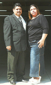 Pastor Eleazar Gómez y Esposa