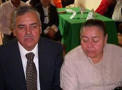 Hno. José Rosario González Aguirre y su esposa Raquel Macías Castañeda en la cena de matrimonios