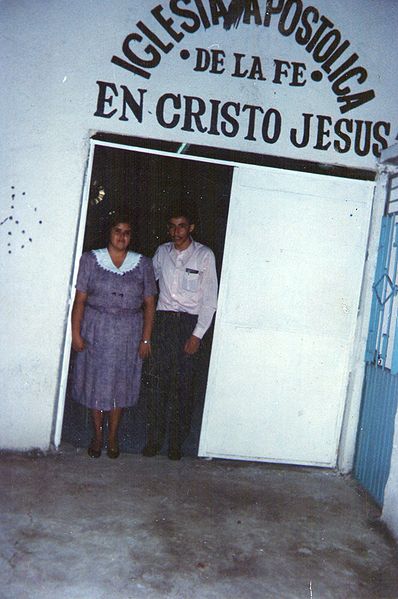 Archivo:Pastor Pepe y su Esposa 3.jpg