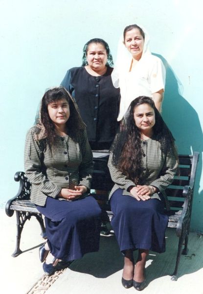 Archivo:Elvira Nájera, Febe Cázares Representante Nacional de las Dorcas, Norma Patricia García Gutiérrez y Angélica Martínez Cabrales.jpg