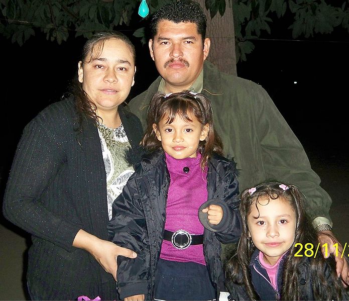 Archivo:Familia Pastoral López Mascareño.JPG