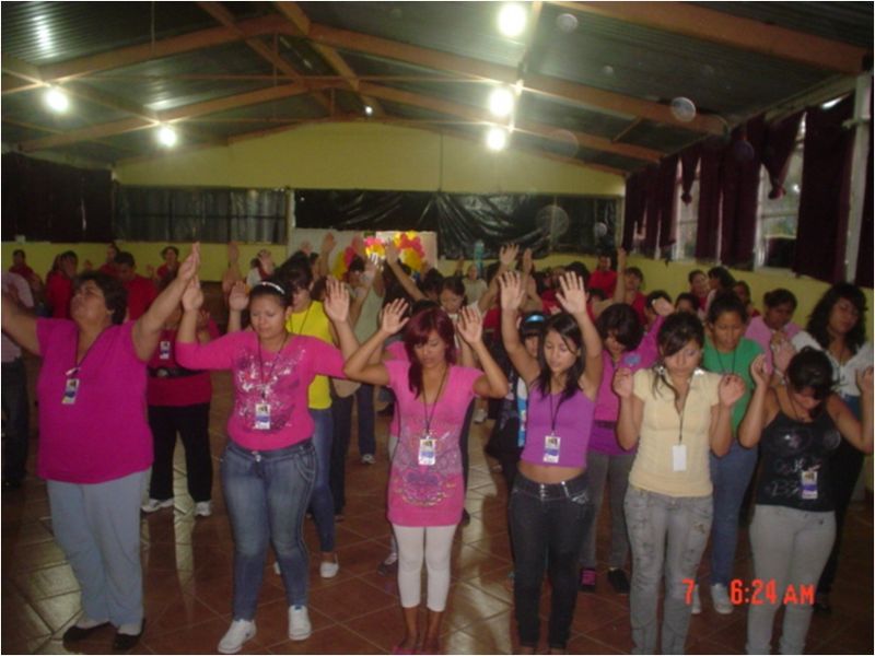 Archivo:8va Gdl Encuentro 3 2010 - 2.jpg