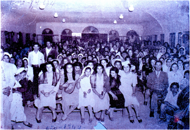 Archivo:Interior Templo 1944.png