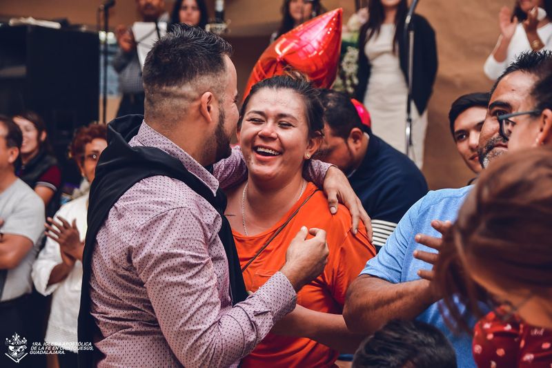 Archivo:Transformados en encuentro.jpg