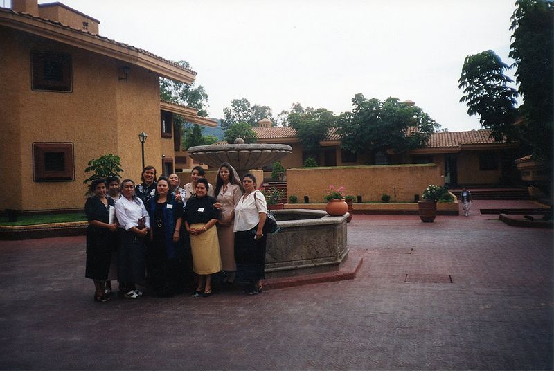 Archivo:1998 Campamento Nacionall de Señoras.jpg