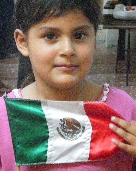 Archivo:Fiesta mexicana Celeste.jpg